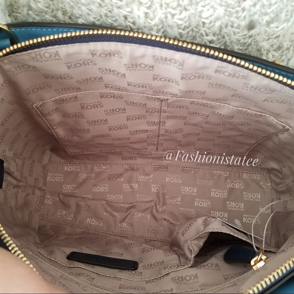 NWT MICHAEL KORS LARGE ELLIS SKY NAVY SATCHEL BAG - Picture 6 of 7